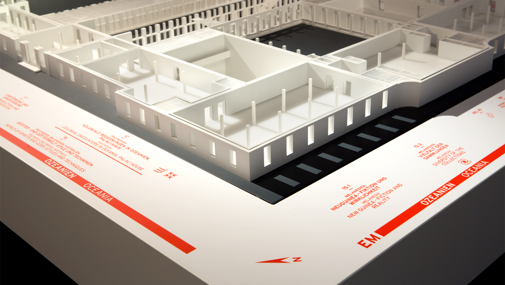 Nahaufnahme Weißmodell Grundriss der Ausstellung