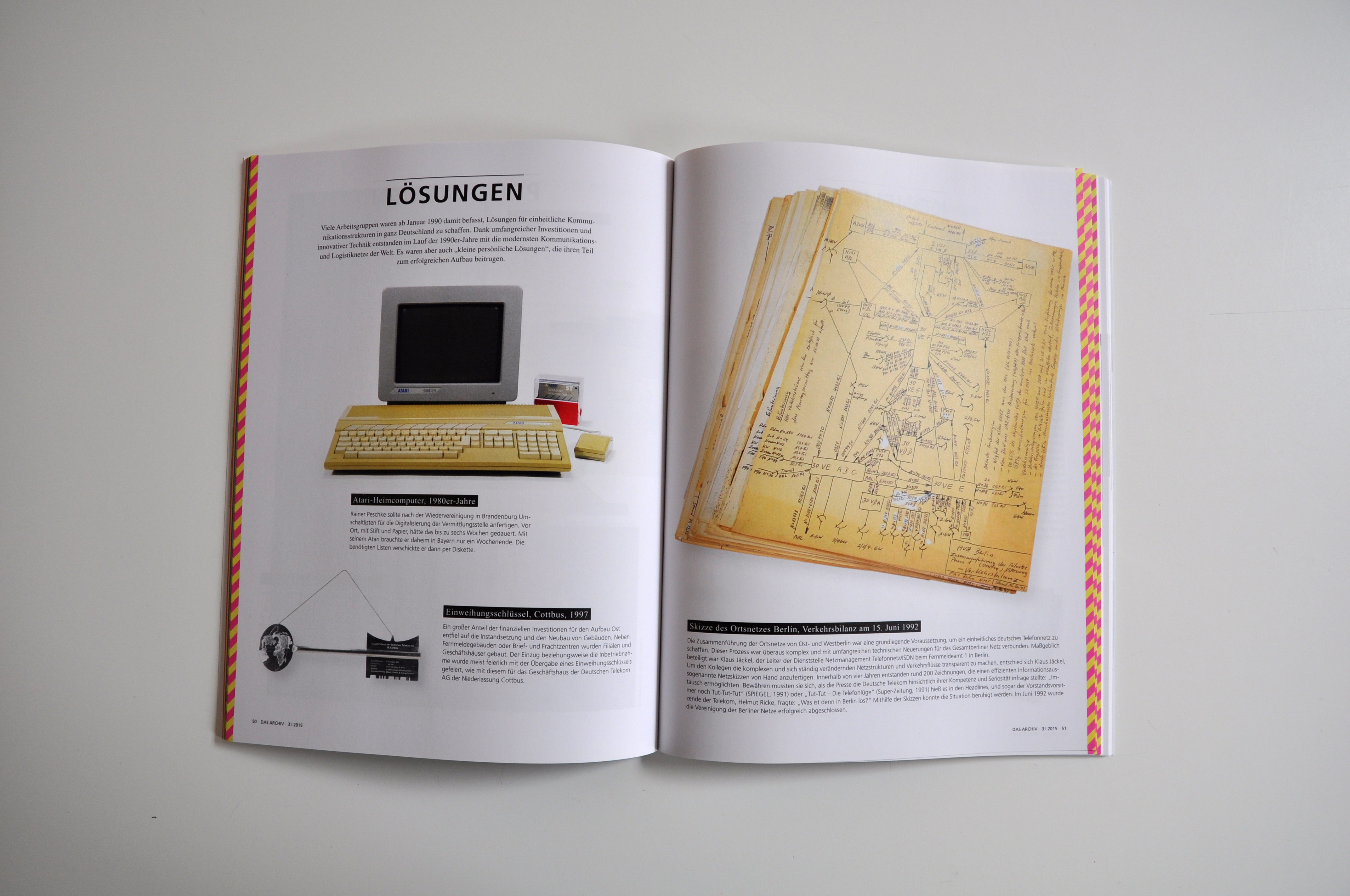 aufgeschlagenes Magazin "Das Archiv" - Magazin für Kommunikationsgeschichte