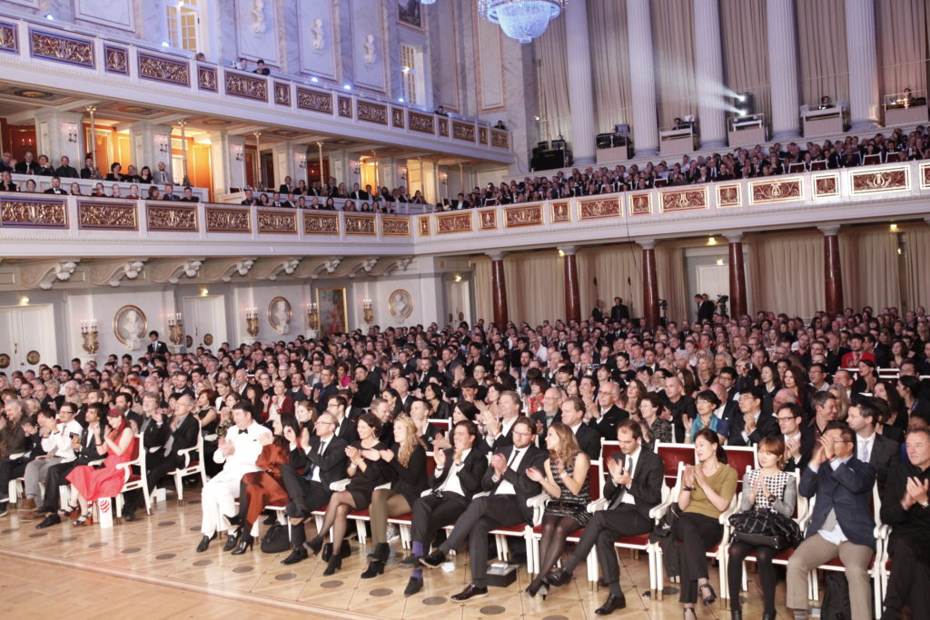Blick ins Publikum in Konzertsaal Berlin