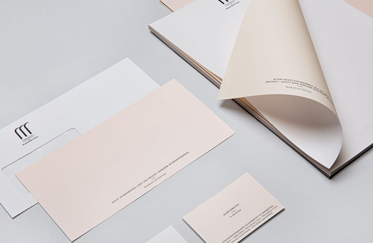 Verschiedene Printmedien