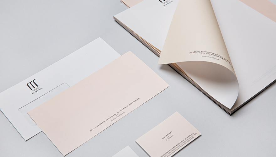 Verschiedene Printmedien