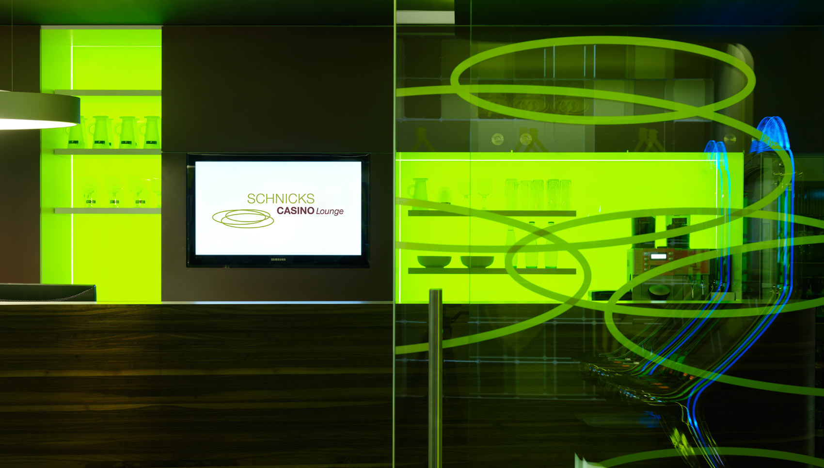 Ansicht des Eingangsbereiches mit umgesetzten Corporate Interiors